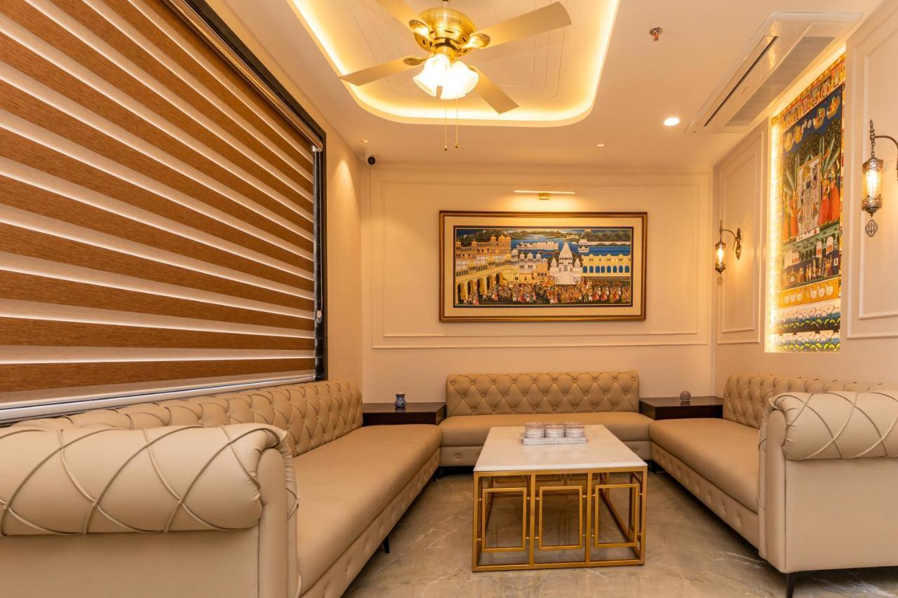 Raghunandan Palace - A Premier Boutique Stay, City Center & 500 Meters From City Railway Station Udajpur Zewnętrze zdjęcie