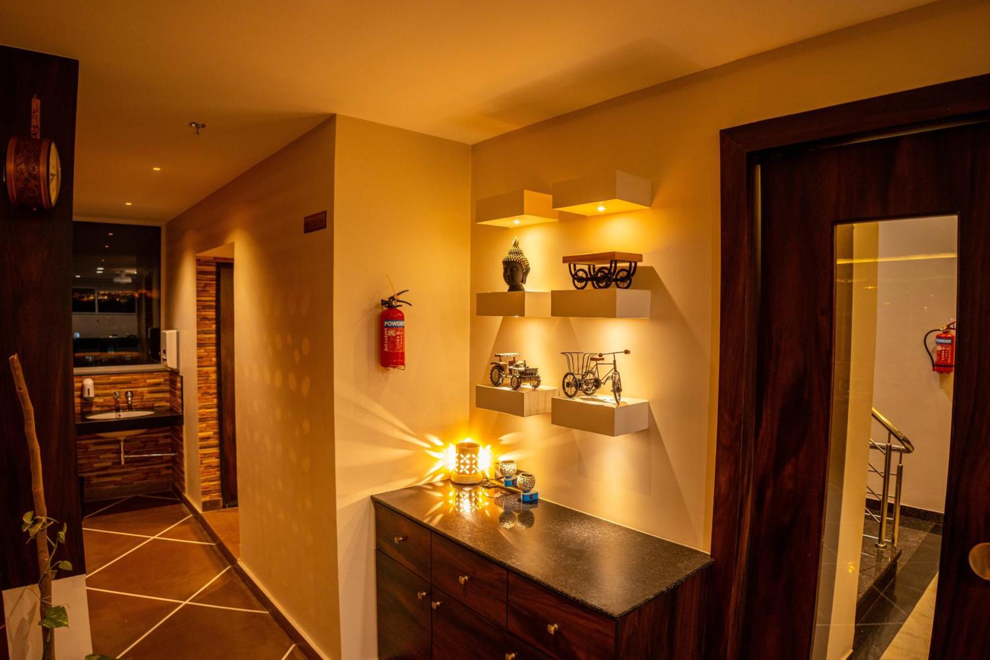 Raghunandan Palace - A Premier Boutique Stay, City Center & 500 Meters From City Railway Station Udajpur Zewnętrze zdjęcie